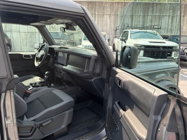 2025 Ford Bronco Base 4x4