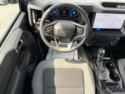 2025 Ford Bronco Base 4x4