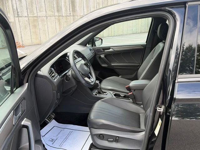 2023 Volkswagen Tiguan 2.0T SE R-Line Black