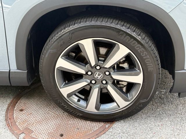2023 Honda Pilot Touring AWD