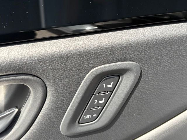 2023 Honda Pilot Touring AWD