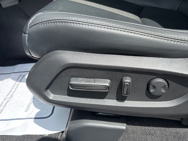 2023 Honda Pilot Touring AWD