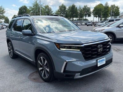 2023 Honda Pilot Touring AWD