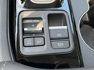 2023 Honda Pilot Touring AWD