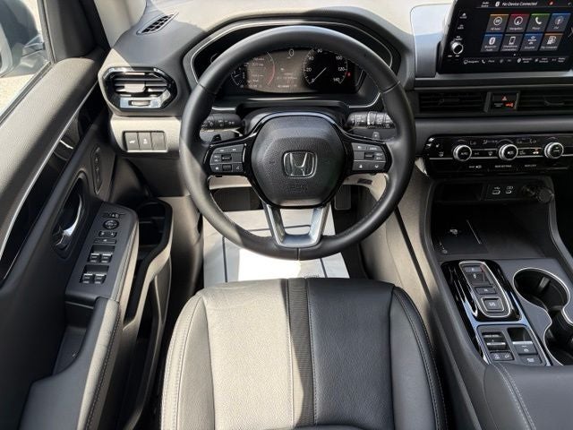 2023 Honda Pilot Touring AWD