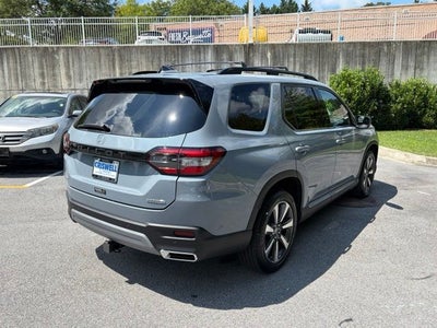2023 Honda Pilot Touring AWD
