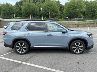 2024 Honda Pilot Touring