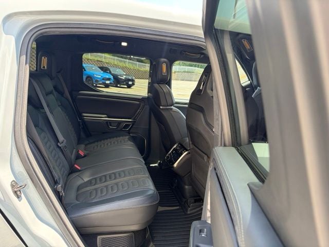 2023 Rivian R1T Adventure AWD