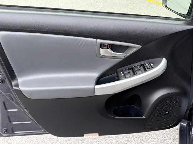 2012 Toyota Prius Plug-in Advanced