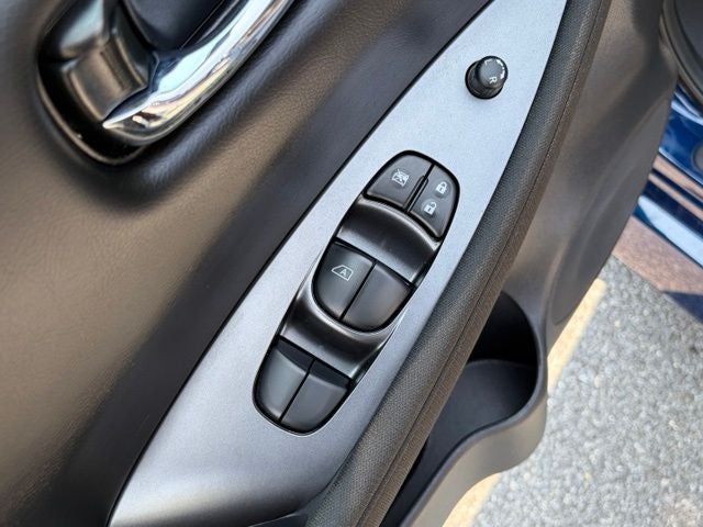 2025 Nissan Leaf S