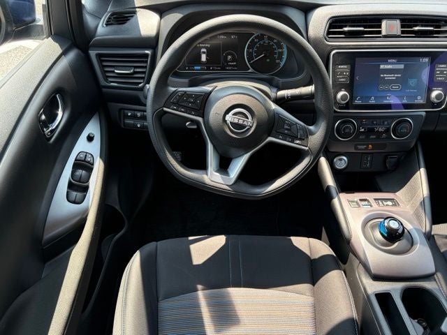 2025 Nissan Leaf S