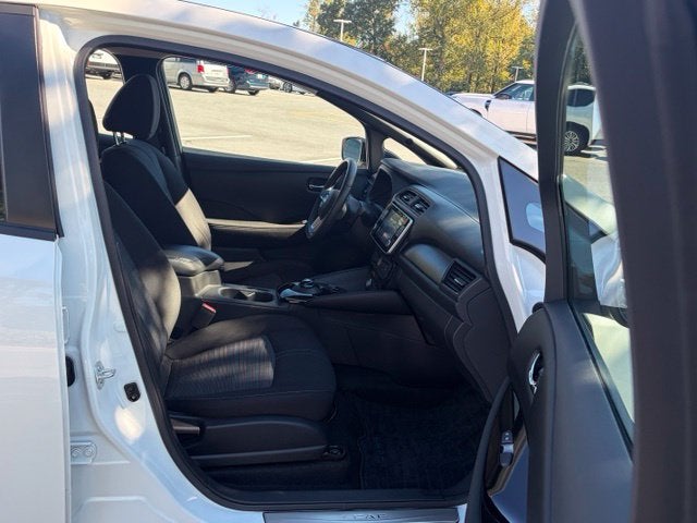 2025 Nissan Leaf SV Plus