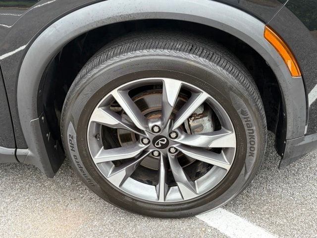 2023 INFINITI QX60 LUXE AWD