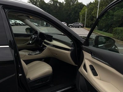 2023 INFINITI QX60 LUXE AWD