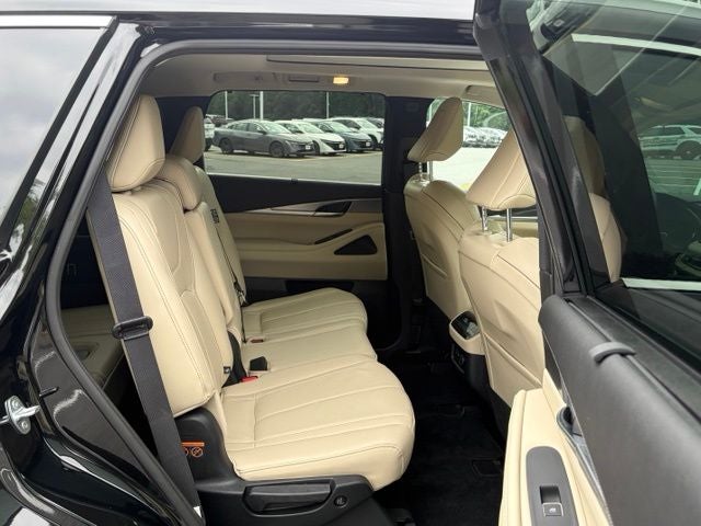 2023 INFINITI QX60 LUXE AWD