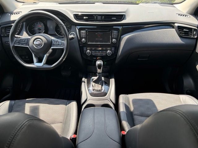 2022 Nissan Rogue Sport SV AWD
