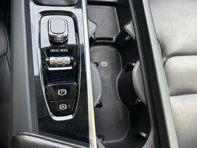 2019 Volvo S60 T6 Momentum
