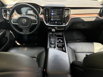 2019 Volvo S60 T6 Momentum