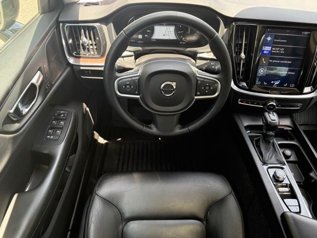 2019 Volvo S60 T6 Momentum