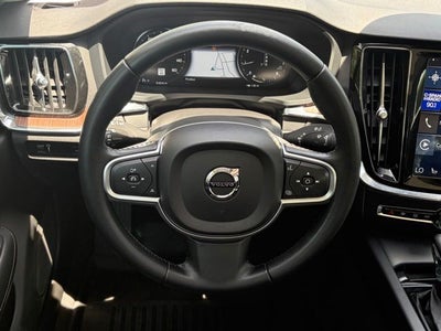 2019 Volvo S60 T6 Momentum
