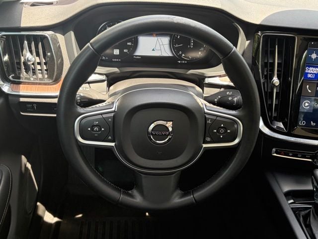 2019 Volvo S60 T6 Momentum