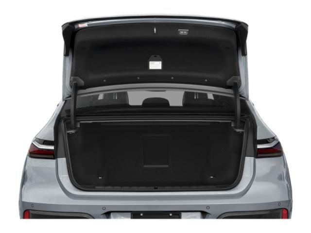 2025 BMW 760i xDrive