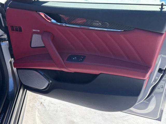 2022 Maserati Quattroporte Trofeo