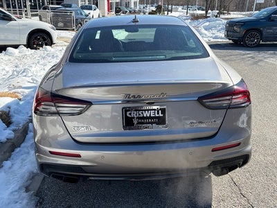 2022 Maserati Quattroporte Trofeo