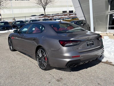 2022 Maserati Quattroporte Trofeo