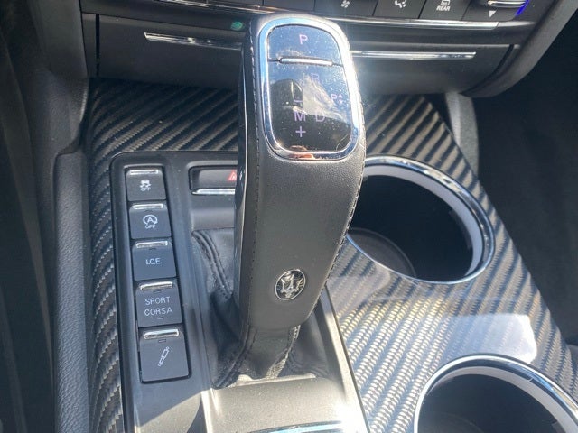 2022 Maserati Quattroporte Trofeo