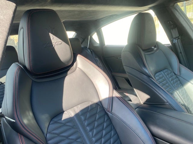 2022 Maserati Quattroporte Trofeo