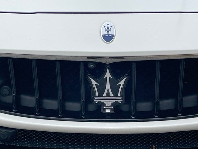 2023 Maserati Ghibli Modena Q4