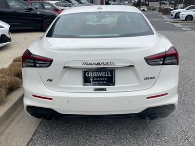 2023 Maserati Ghibli Modena Q4