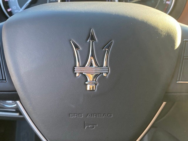 2022 Maserati Ghibli Modena Q4