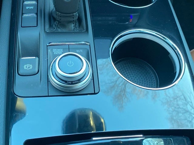 2022 Maserati Ghibli Modena Q4