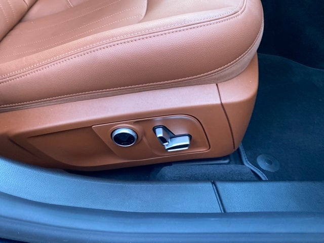 2022 Maserati Ghibli Modena Q4