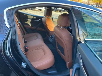 2022 Maserati Ghibli Modena Q4