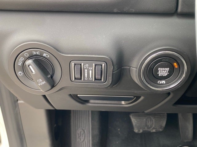 2024 Maserati Ghibli Modena