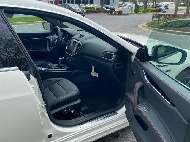 2024 Maserati Ghibli Modena