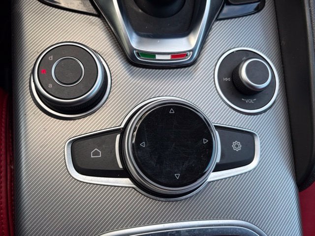 2024 Alfa Romeo Giulia Veloce