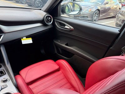 2024 Alfa Romeo Giulia Veloce