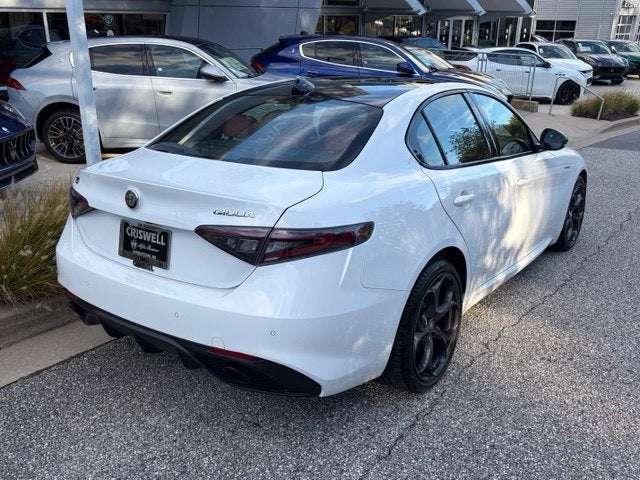 2024 Alfa Romeo Giulia Veloce