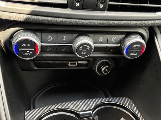 2023 Alfa Romeo Giulia Estrema AWD