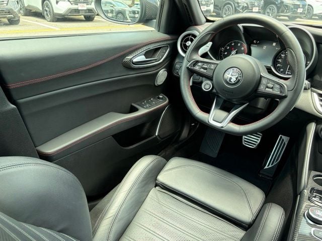 2023 Alfa Romeo Giulia Estrema AWD