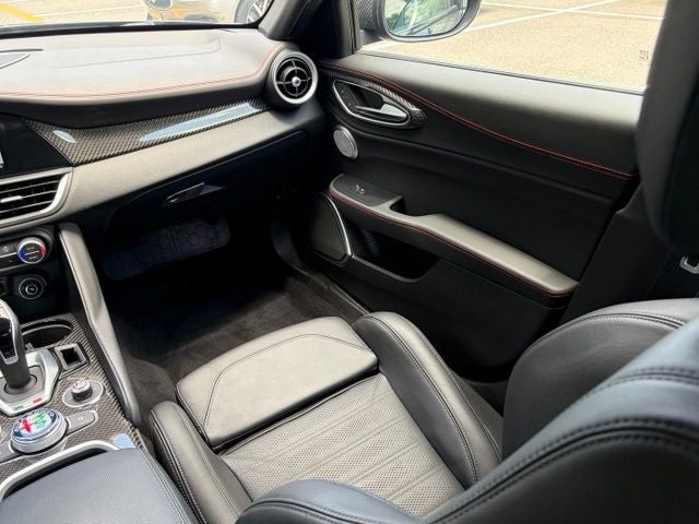 2023 Alfa Romeo Giulia Estrema AWD