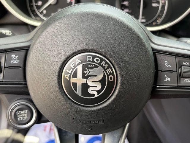 2023 Alfa Romeo Giulia Veloce AWD