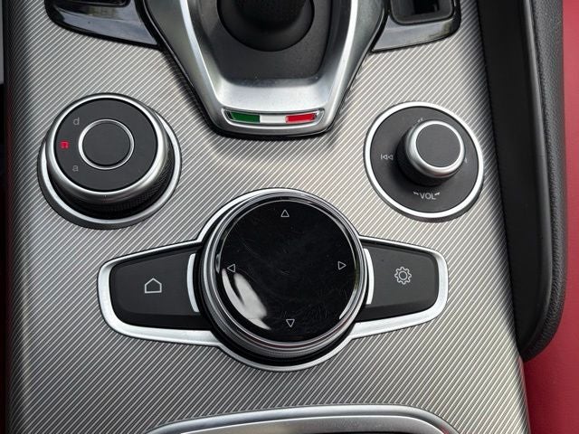 2023 Alfa Romeo Giulia Veloce AWD