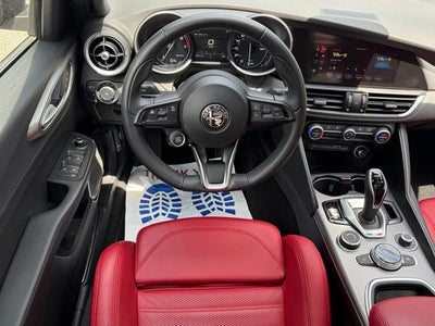 2023 Alfa Romeo Giulia Veloce AWD