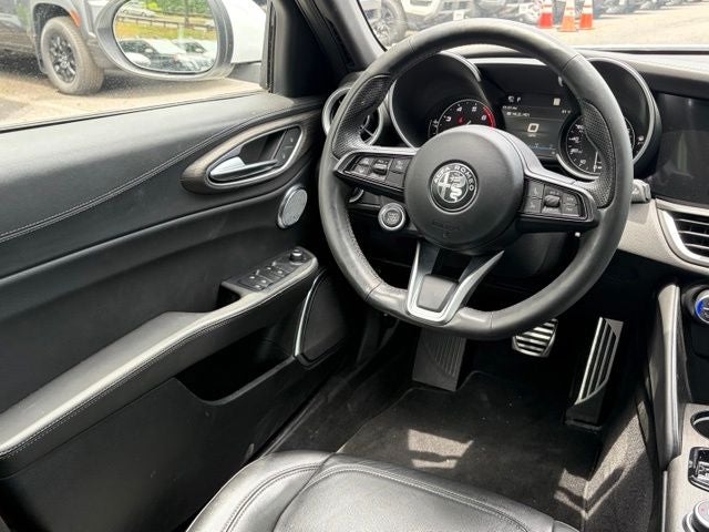 2023 Alfa Romeo Giulia Ti AWD