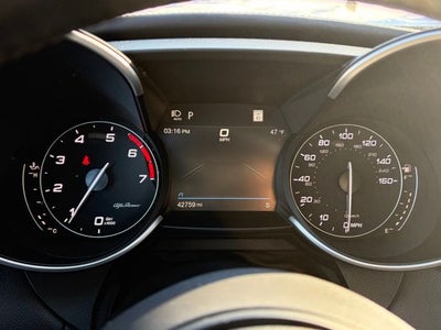2022 Alfa Romeo Giulia Veloce AWD